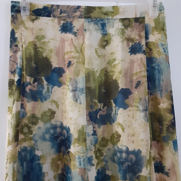 Sag Harbor Dresses & Skirts - Skirt